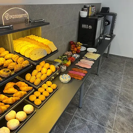 Park Tapolca - Corner Bed & Breakfast Miskolc