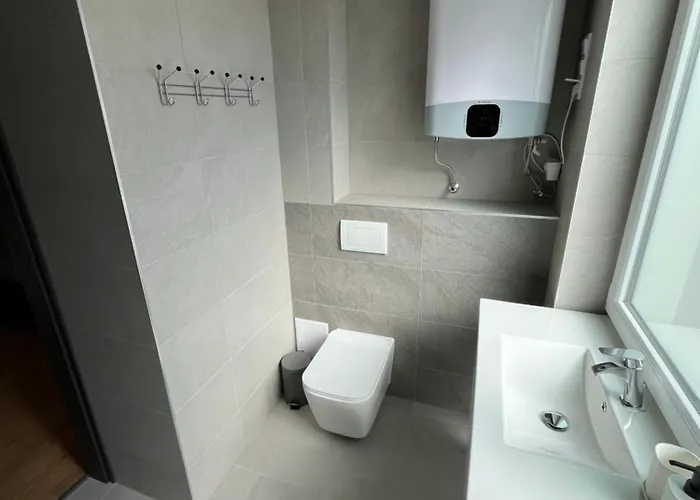 Park Tapolca - Corner Bed & Breakfast Miskolc